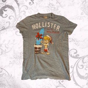 Hollister Gray Holiday Graphic Tee